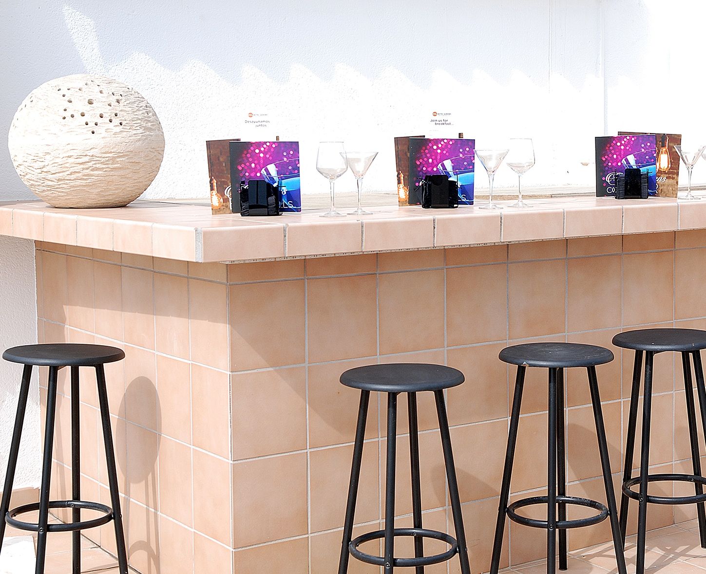 Hotel Queens - Adults Only Benidorm Bagian luar foto